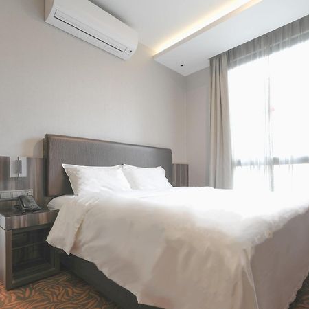 סינגפור Amrise Hotel Kitchener מראה חיצוני תמונה