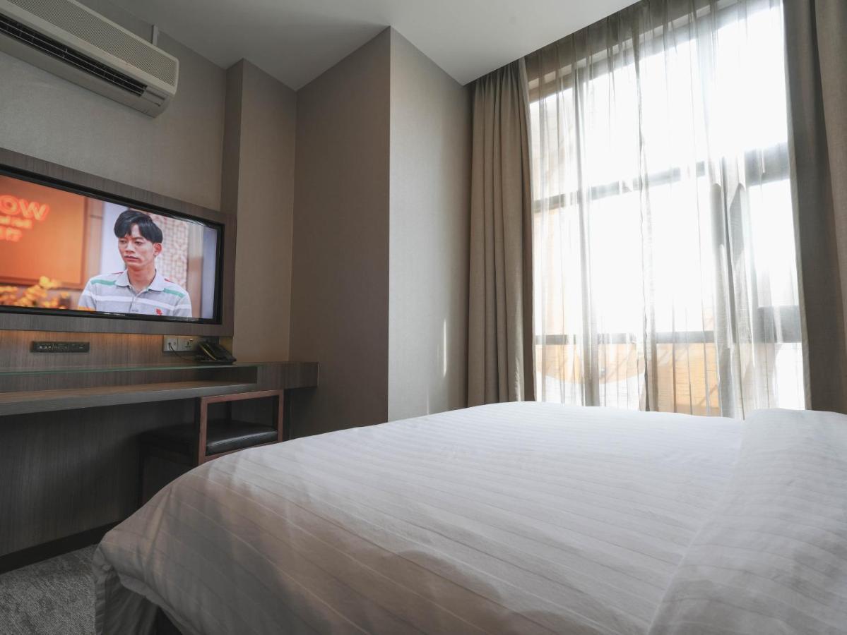 סינגפור Amrise Hotel Kitchener מראה חיצוני תמונה