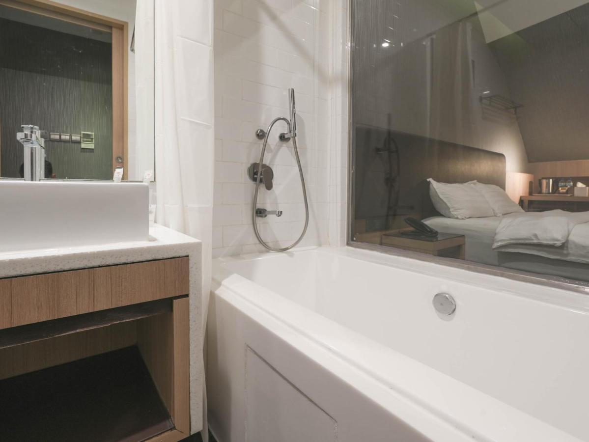 סינגפור Amrise Hotel Kitchener מראה חיצוני תמונה
