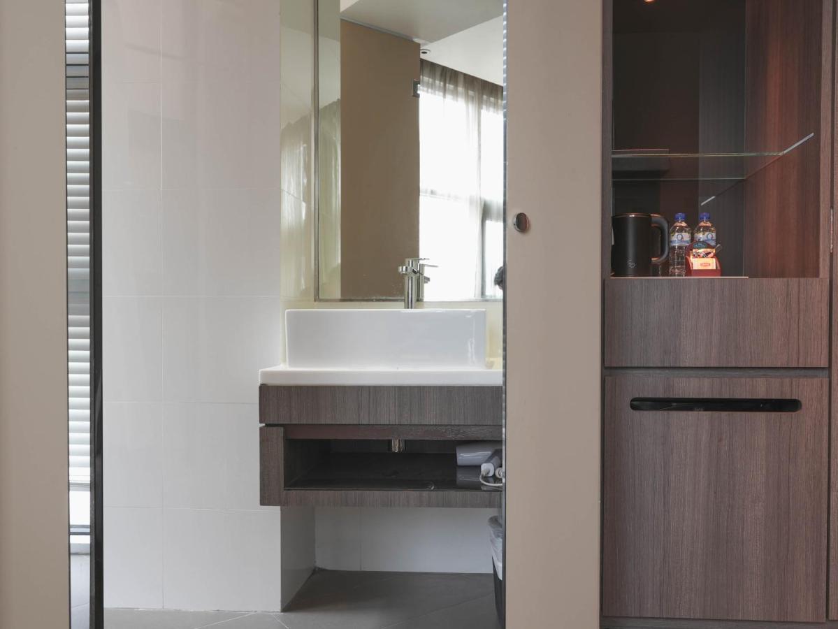 סינגפור Amrise Hotel Kitchener מראה חיצוני תמונה