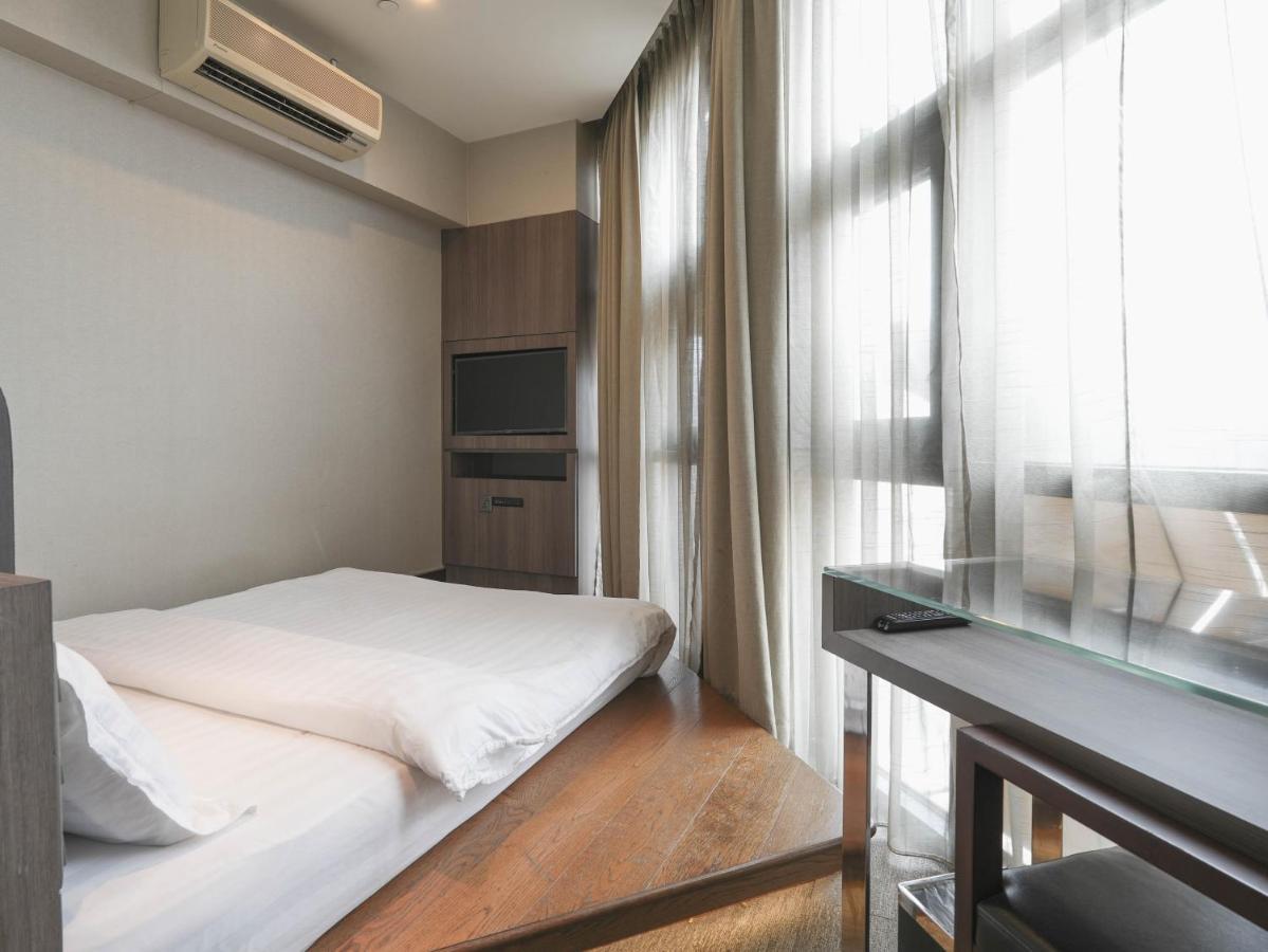 סינגפור Amrise Hotel Kitchener מראה חיצוני תמונה