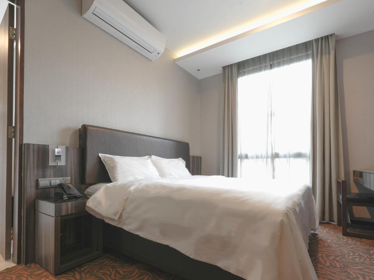 סינגפור Amrise Hotel Kitchener מראה חיצוני תמונה